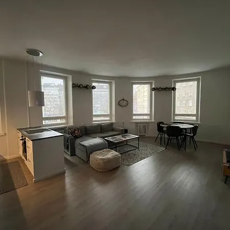 Charming & Cozy In Downtown Helsinki