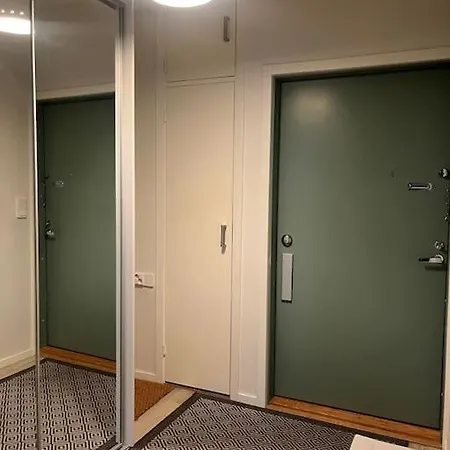 Charming & Cozy In Downtown Helsinki